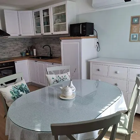 Selina Apartment