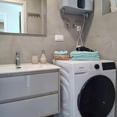 Selina Apartman